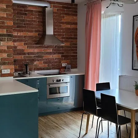 Lovely One-Bedroom Condo With Patio. Warsaw Exterior photo