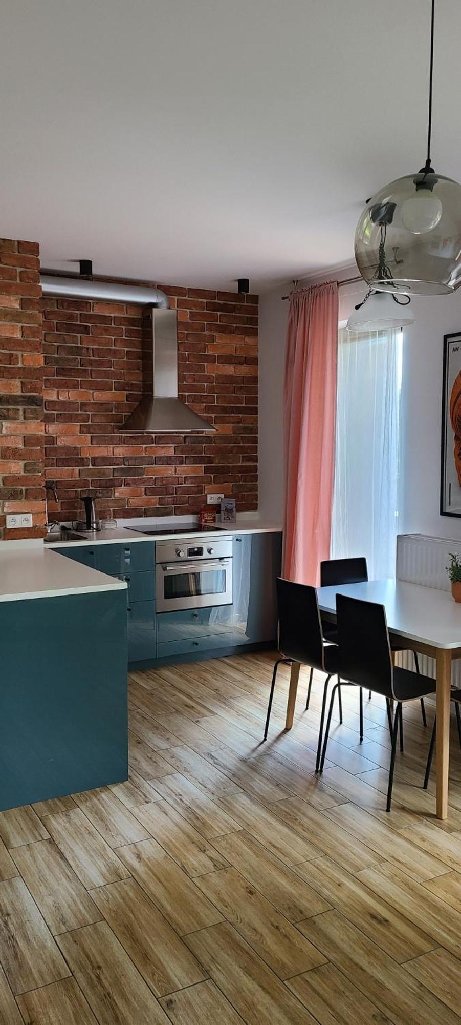 Apartment Lovely One-bedroom With Patio. Warsaw