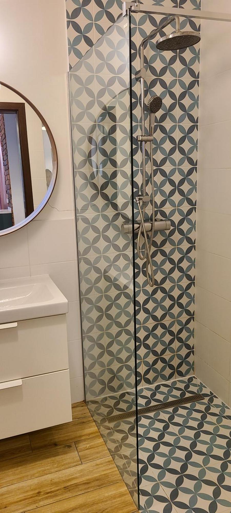 Apartment Lovely One-bedroom With Patio. Warsaw